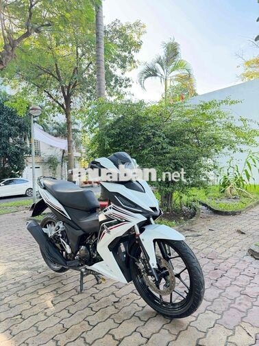 Honda Winner v1 2018 Trắng đen chính chủ bao kí