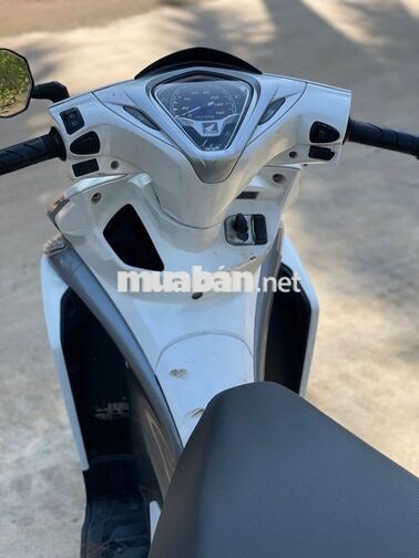 Honda Air Blade Fi 2012 Trắng