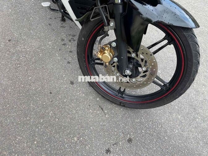 Yamaha Exciter 150 Đen trắng