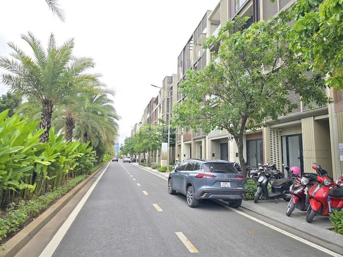 Bán Shophouse SoHo The Global City, 95m2, 5 tầng, 29 tỷ