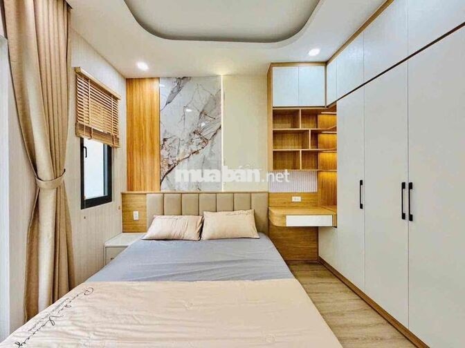 Chủ Định Cư Bán Nhà Nguyễn Cửu Vân,P17,B.Thạnh.Giá 5tỷ850/56,25m.SHR.