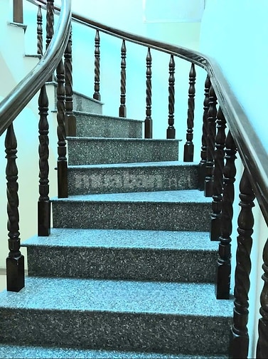 NHÀ HXH LÂM VĂN BỀN 3 TẦNG 3PN 4WC NỘI THẤT CƠ BẢN
