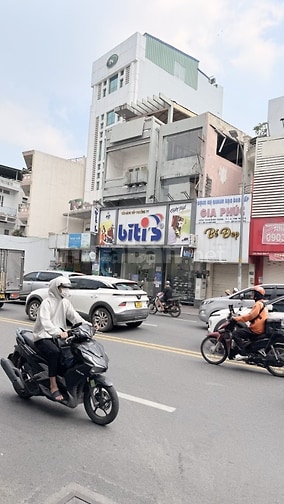 Sở Hữu Nhà Phú Nhuận Giáp Quận 1 Giá Chỉ 70 Triệu/m2 