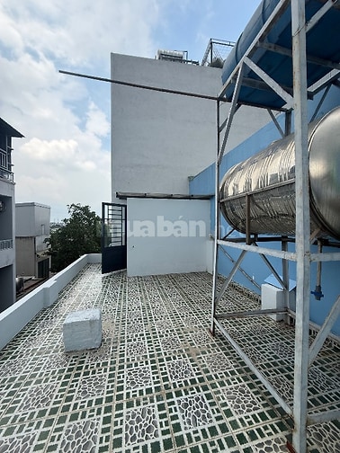 4x12 nhà có lầu mới, mặt tiền đường 21. Giáp Mã lò