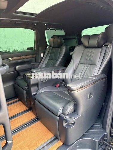 Toyota Alphard 2019 Executive Lounge - 600000 km