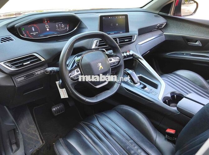 Peugeot 5008 Allure 2021 chạy kĩ hỗ trợ góp