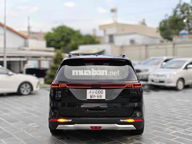 🔴 Kia Carnival 2.2D Signature 2022 Đen Dầu 78k km