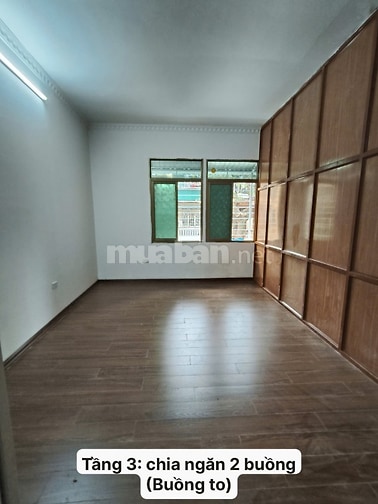 Cho thuê nhà số phố Trần Cao Vân, Hai Bà Trưng, HN, 30 m2x4 tầng
