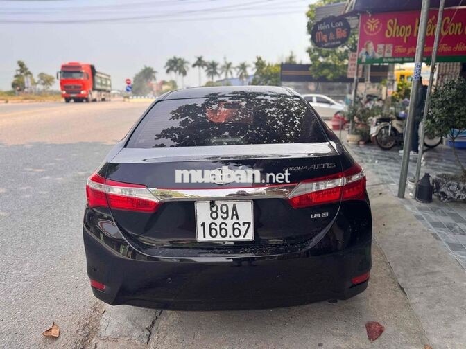 Toyota Corolla Altis 5 chỗ Tự động Xăng Đen