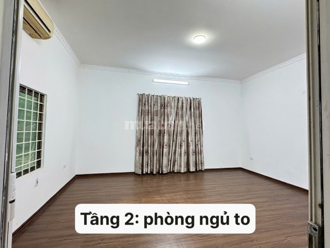 Cho thuê nhà số phố Trần Cao Vân, Hai Bà Trưng, HN, 30 m2x4 tầng