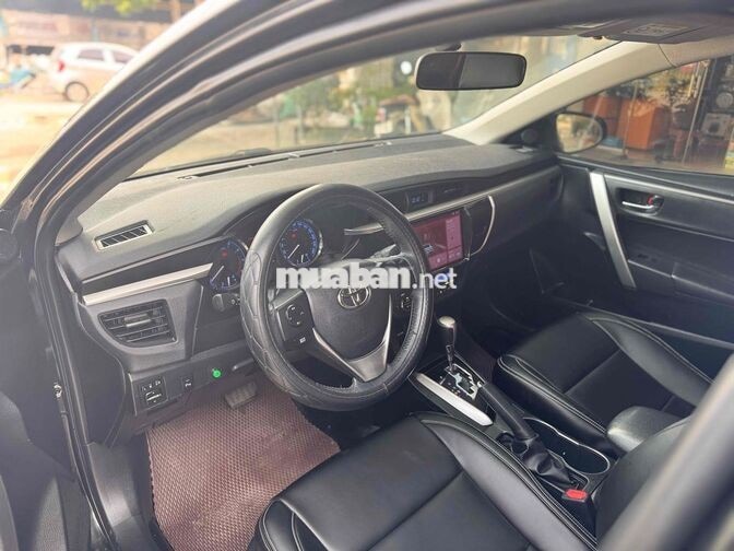 Toyota Corolla Altis 5 chỗ Tự động Xăng Đen