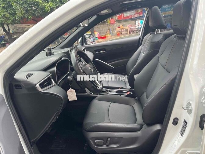 Toyota Corolla Cross 1.8V 2024 / Giá thương lượng