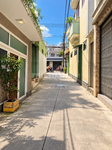 (441.917) Tân Phú, Thạch Lam, 3.6 tỷ, 32m2, HXH 4m, 2 tầng, 2PN, Đ.Bắc