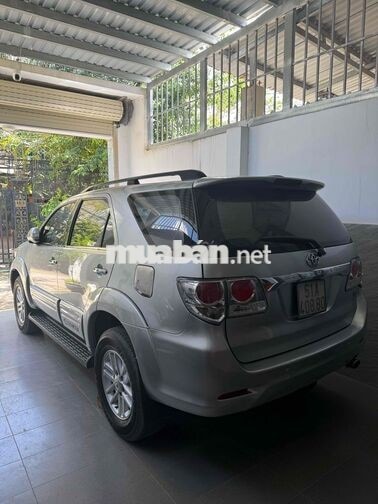Toyota Fortuner 2012 Xăng Tự động Bạc