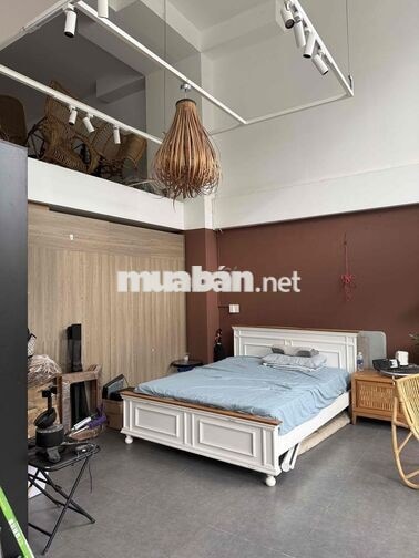 Studio cho thuê, trần cao, full kính gần chợ An Nhơn