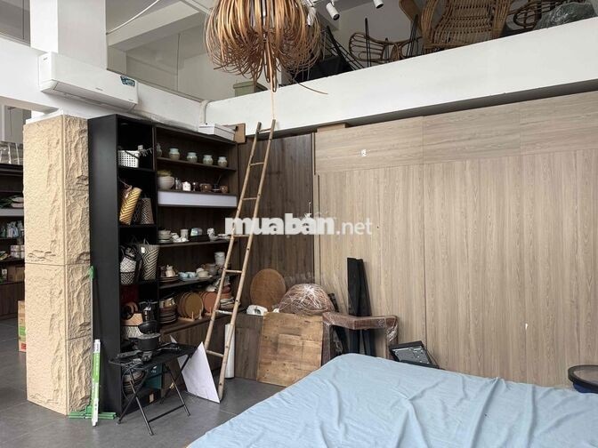 Studio cho thuê, trần cao, full kính gần chợ An Nhơn