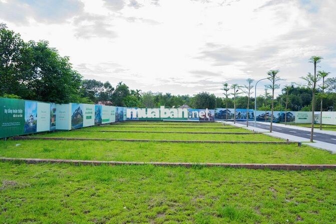 Chỉ 2.8 tỷ có ngay 100m full thổ cư trung tâm hòa lạc gần ĐH Quốc Gia