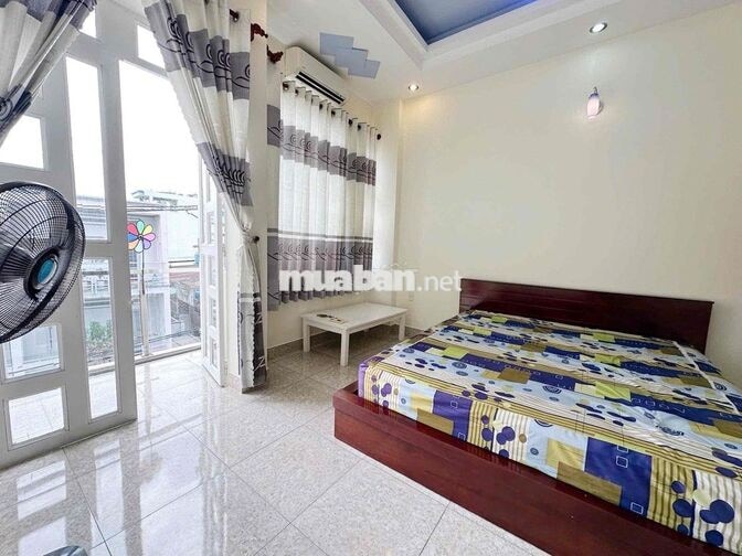 phòng có ban công 1 người ở hẻm 417 Quang Trung