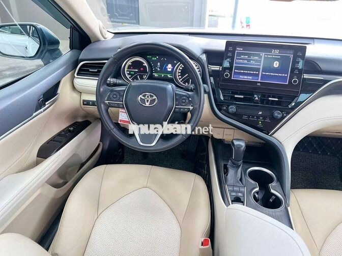 Toyota Camry 2.5 HEV Trắng 2022 Hybrid Thái Lan