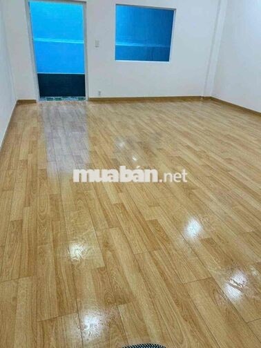 CHO THUÊ NHÀ 2 TẦNG 5x20 KẾ BÊN PHẠM VĂN ĐỒNG LINH TÂY TĐ