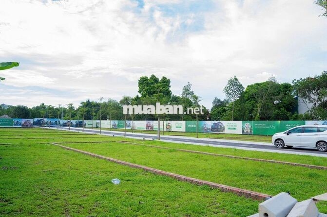 Chỉ 2.8 tỷ có ngay 100m full thổ cư trung tâm hòa lạc gần ĐH Quốc Gia