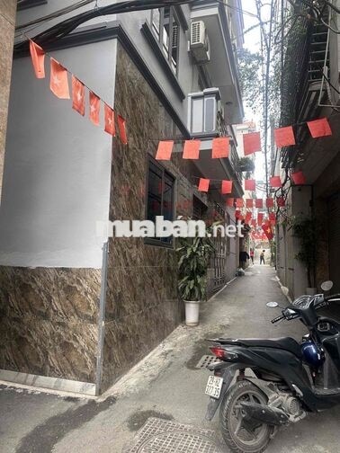 Bán nhà tại ngõ 99 Âu Cơ-Tây Hổ - Hn .