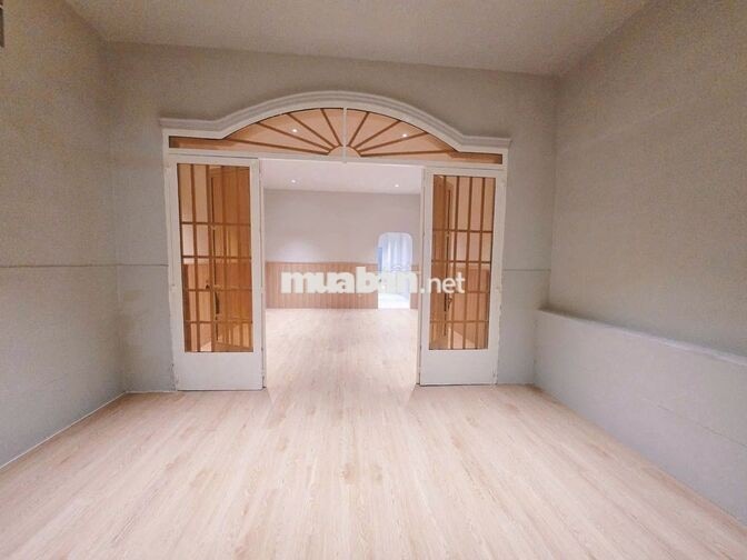 Nhà Hương Lộ 2 DT 84m2 - Giá 4,35 Tỷ - Hẻm 3m - Ngay Bình Trị Đông