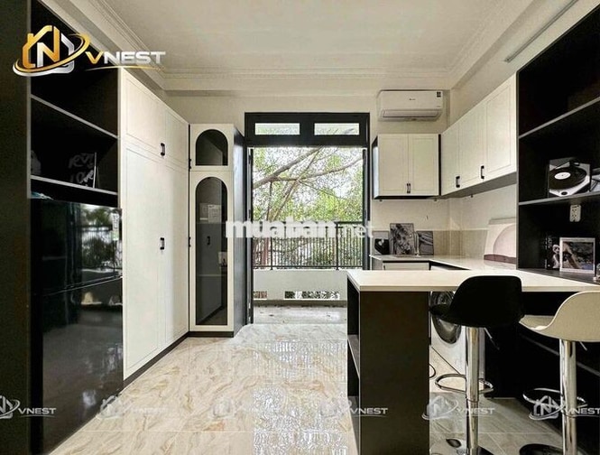 Studio ban công tiện nghi ngay út tịch - cộng hoà