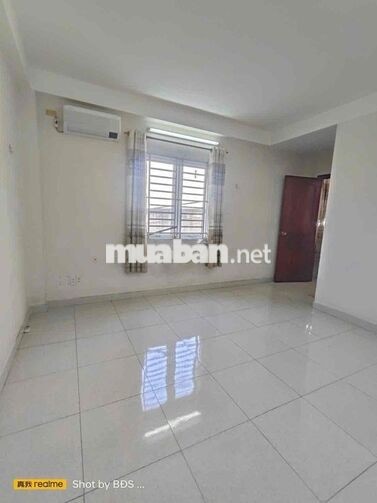 Nhà 3pn 3wc HBC đường 49 giá 14triệu