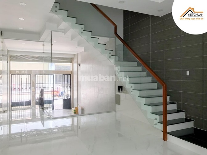 Cho thuê nhà phố 05 tầng nguyên căn tại Thủ Đức