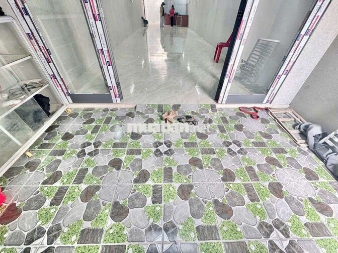 CHO THUÊ NHÀ CẤP 4 - MIẾU GÒ XOÀI - 8 TRIỆU - 80M2 - HẺM XE TẢI