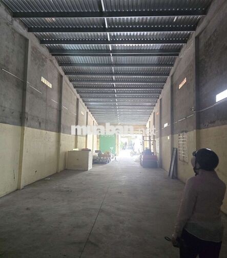 CHO THUÊ KHO,XƯỞNG 8X28M GIÁ 18TR/T, Đ PHẠM ĐĂNG GIẢNG 
