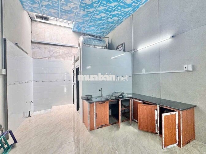 CHO THUÊ NHÀ CẤP 4 - MIẾU GÒ XOÀI - 8 TRIỆU - 80M2 - HẺM XE TẢI
