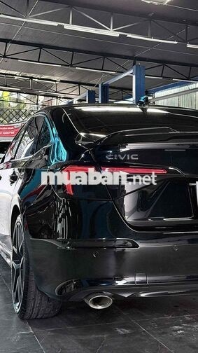 Honda Civic RS 2023 Đen 60000 km