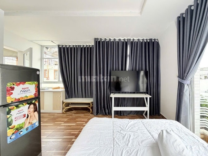 Nhà 4 lầu Cao cấp góc 2 mặt hẻm xe hơi 6m Hoàng Hoa Thám, P5, Q.Phú Nh