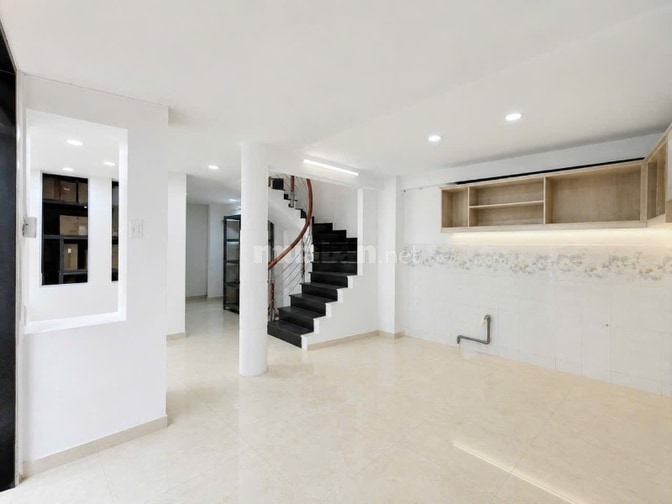 Nhà 4 lầu Cao cấp góc 2 mặt hẻm xe hơi 6m Hoàng Hoa Thám, P5, Q.Phú Nh