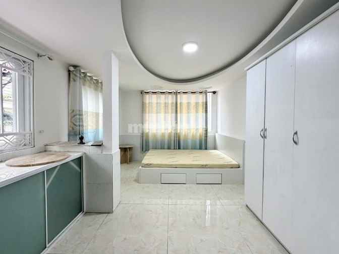 Nhà 4 lầu Cao cấp góc 2 mặt hẻm xe hơi 6m Hoàng Hoa Thám, P5, Q.Phú Nh