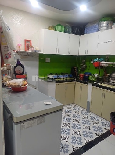 Cần Tiền Bán Gấp Nhà Trong Hẻm