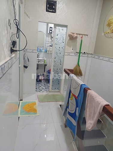Cần Tiền Bán Gấp Nhà Trong Hẻm