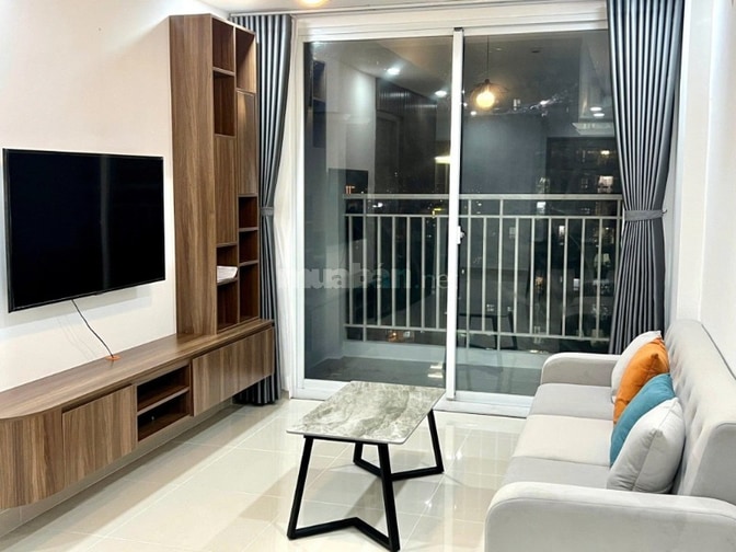 Cho thuê The Manor 2-Nguyễn Hữu Cảnh căn 2p ngủ, NTCC giá 17tr/tháng