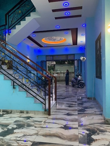 CHO THUÊ BIỆT THỰ GIÁ RẺ 2 MTNB 6M (XT) 738/11 QL1A, BHH B, BT, 14TR.