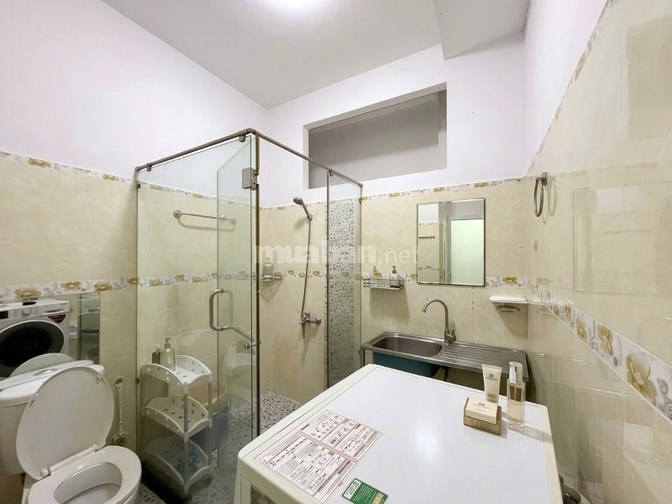 Nguyễn Văn Trỗi Phú Nhuận, hẻm 6m xe hơi, 40m2(4.4x9m) 5 tầng 4PN