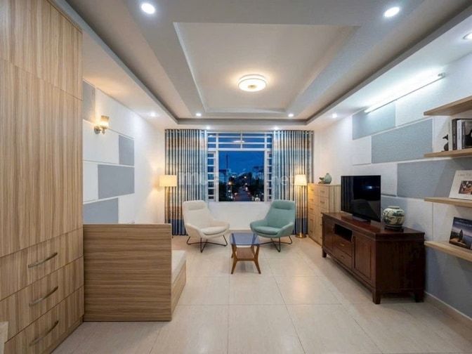 Nguyễn Văn Trỗi Phú Nhuận, hẻm 6m xe hơi, 40m2(4.4x9m) 5 tầng 4PN