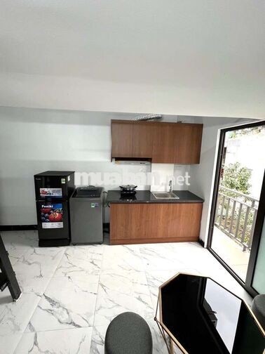 Siêu phẩm CCMN 25m2 Gác xép full đồ, máy giặt, ban công thoáng 