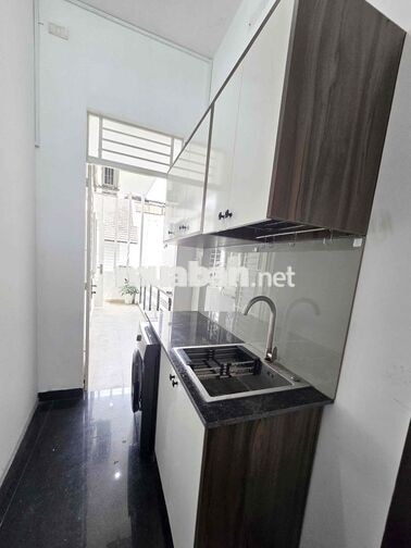CHDV 1PN full nội thất có ban công thoáng, tách bếp