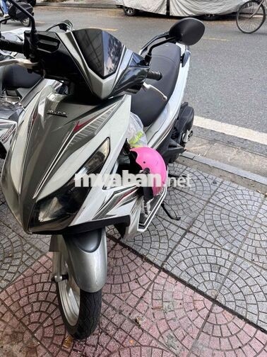 Honda Air Blade Trắng Xám
