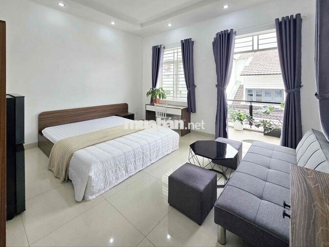CHDV 1PN full nội thất có ban công thoáng, tách bếp