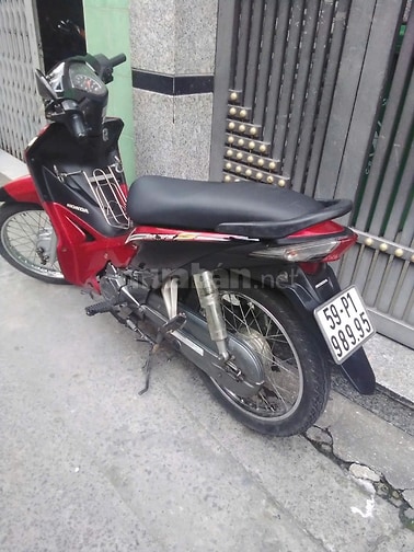 Bán xe: Wave S 110 - 2014 - Màu đỏ đen; FUTURE - 2000 - Màu xanh mực