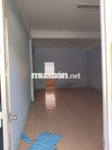 Bà cô U60 xóm Đạo. Bán rẻ về quê: 495 triệu