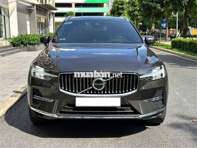 Volvo XC60 Recharge T8 AWD 2022 - 1 Tỷ 880 Triệu